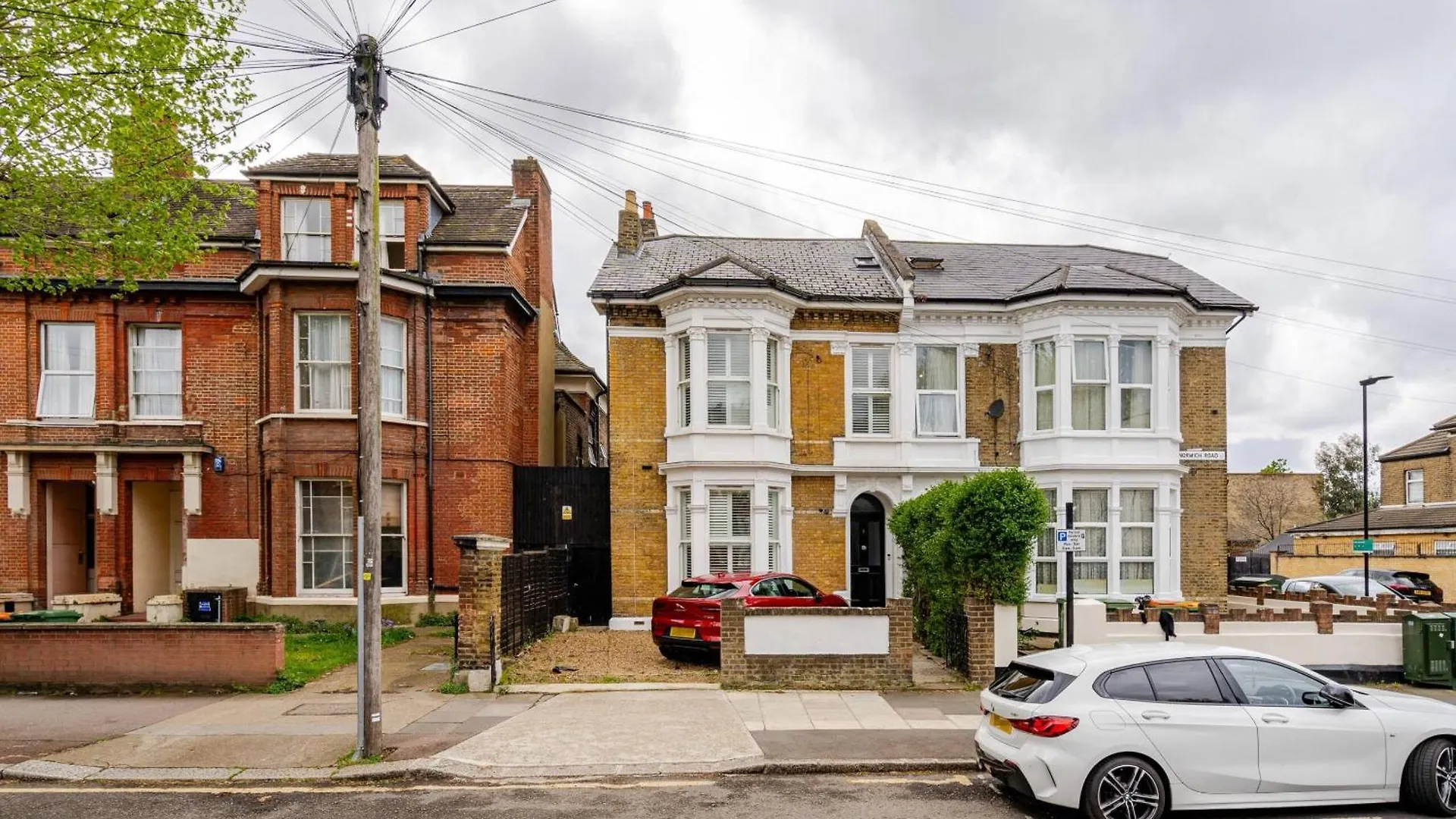 Blue Valley House London